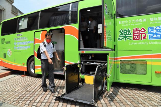 VDL Special Vehicles chassis in medical buses in Taiwan