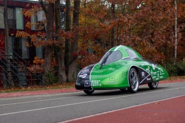 VDL Special Vehicles and Green Team Twente race together on Hydrogen
